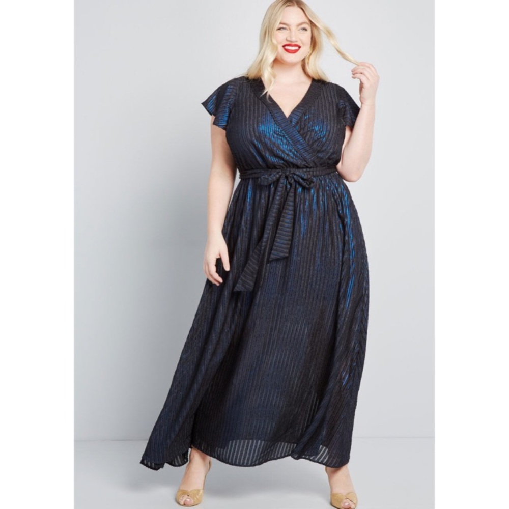 ModCloth Your Time to Shine Surplice Maxi Dress Flutter Sleeves Blue Black